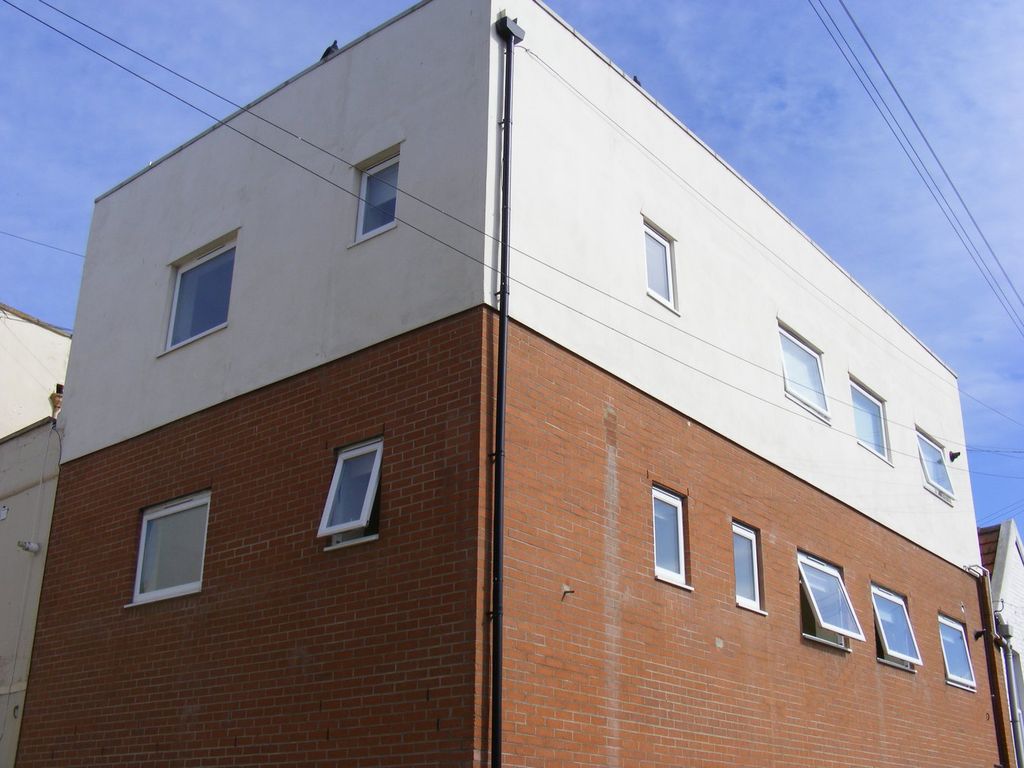 Property photo 1 of 5