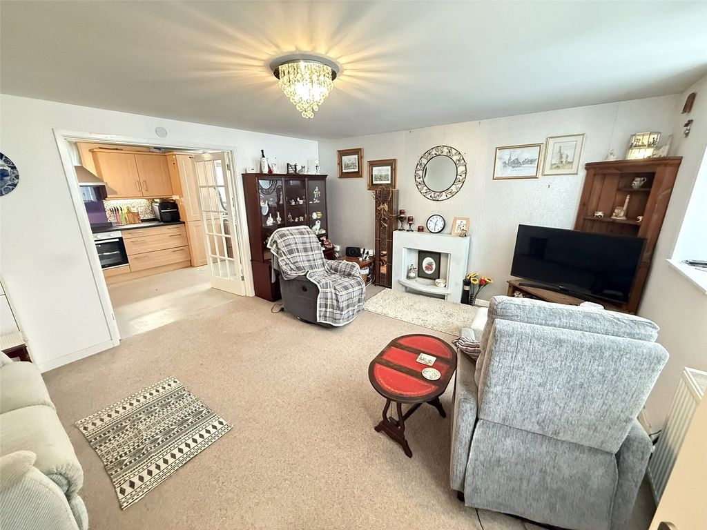 Property photo 2 of 13 Picture No. 07