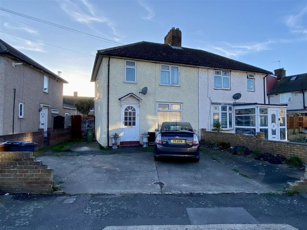 Property photo 1 of 15