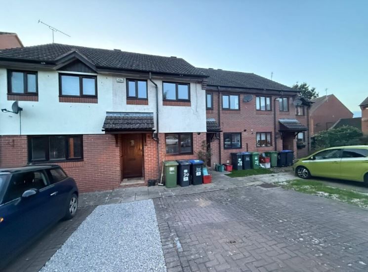 Property photo 1 of 9