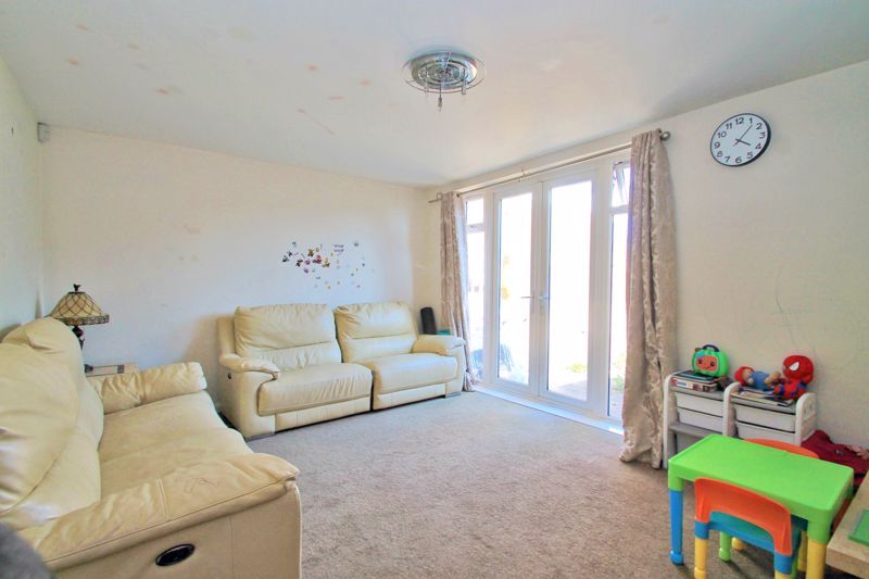 Property photo 3 of 14 Photo 10