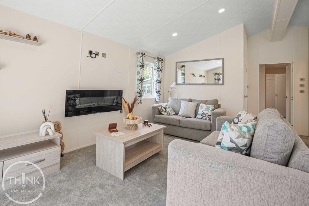 Property photo 3 of 13 4.Jpg