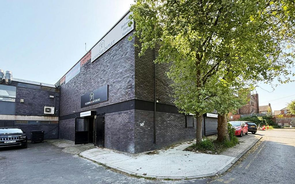 Property photo 2 of 2 8 Station Road_Urmston_Retail To Let1.Jpg