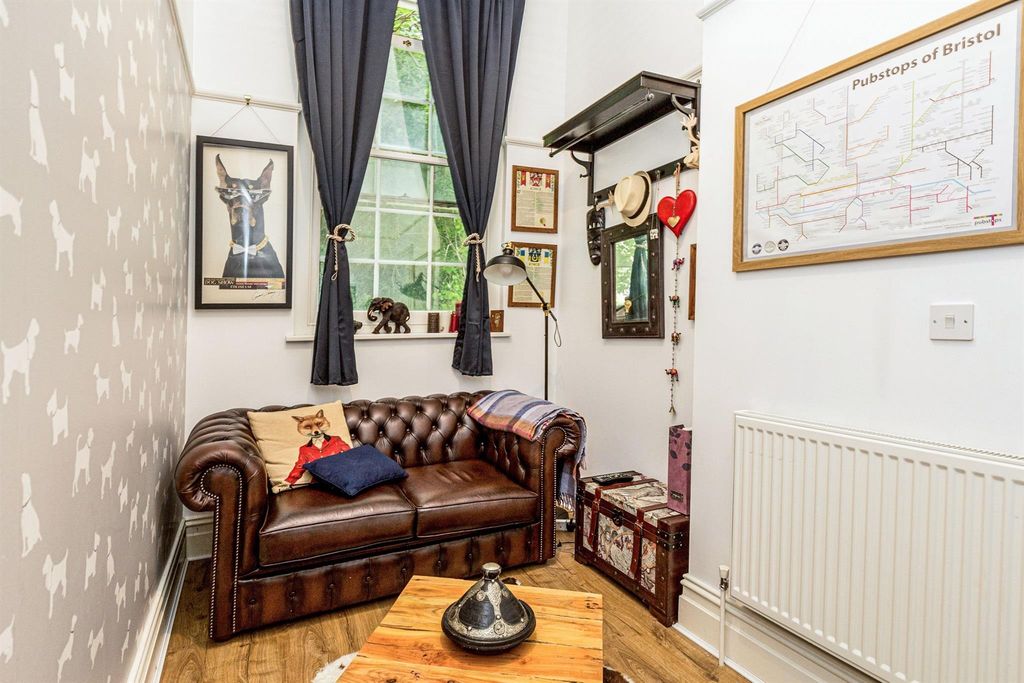 Property photo 3 of 8 Bedroom 2