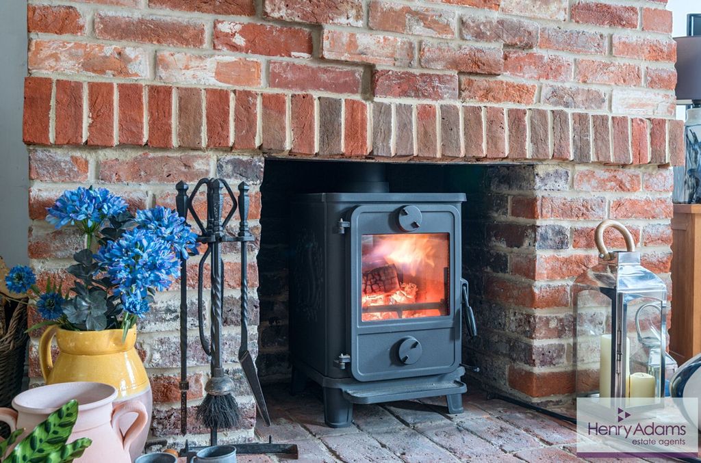 Property photo 3 of 20