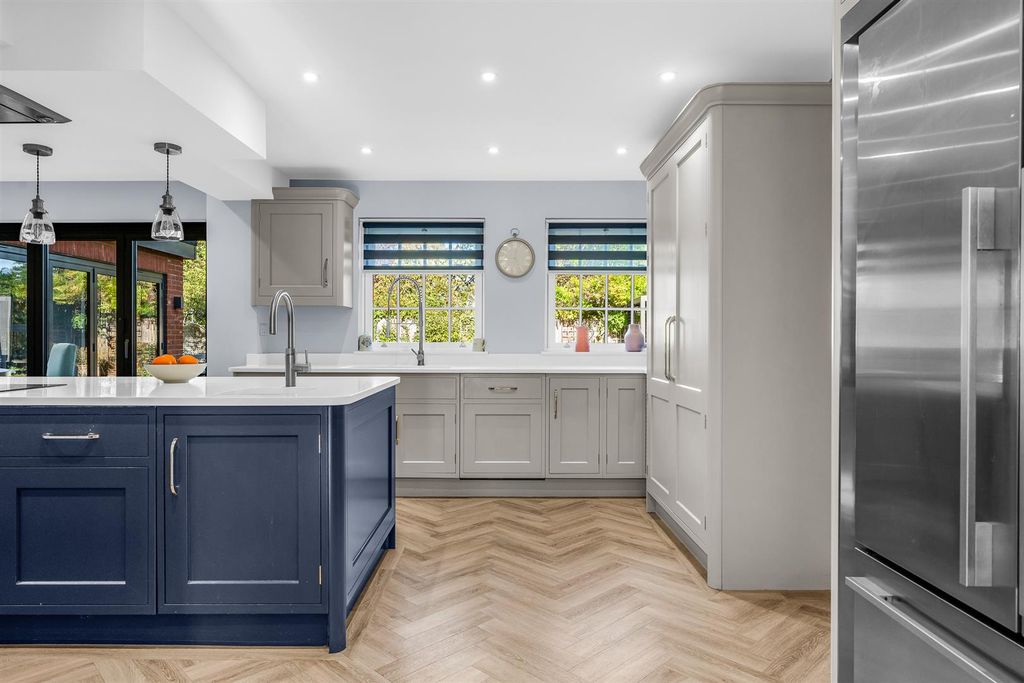 Property photo 3 of 49 Internal-14.Jpg