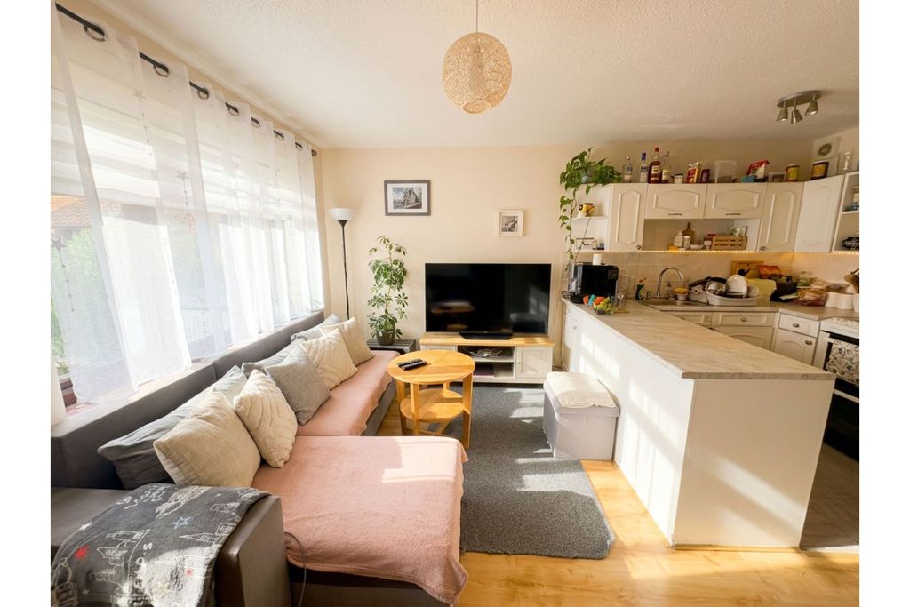 Property photo 2 of 6