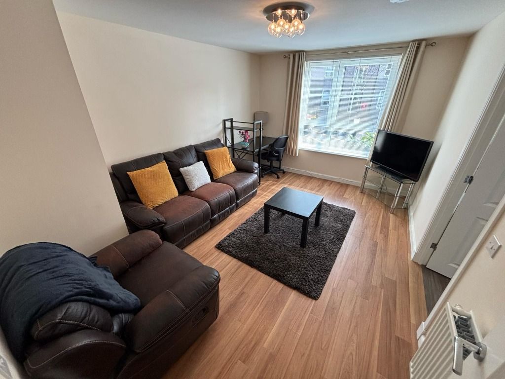 Property photo 1 of 8 Photo 1