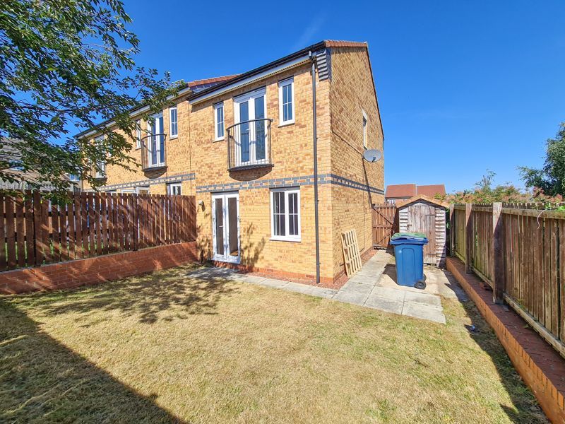 Property photo 1 of 11 External