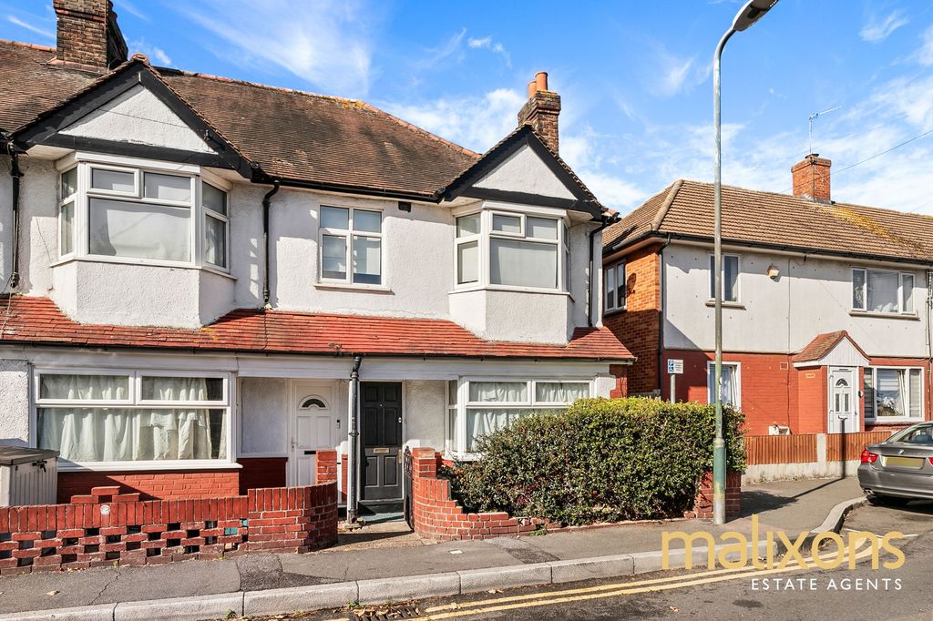 Property photo 1 of 10