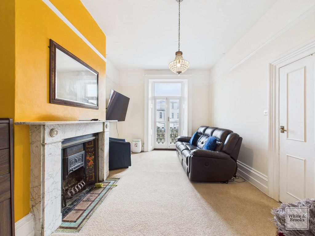 Property photo 2 of 13 Living Room