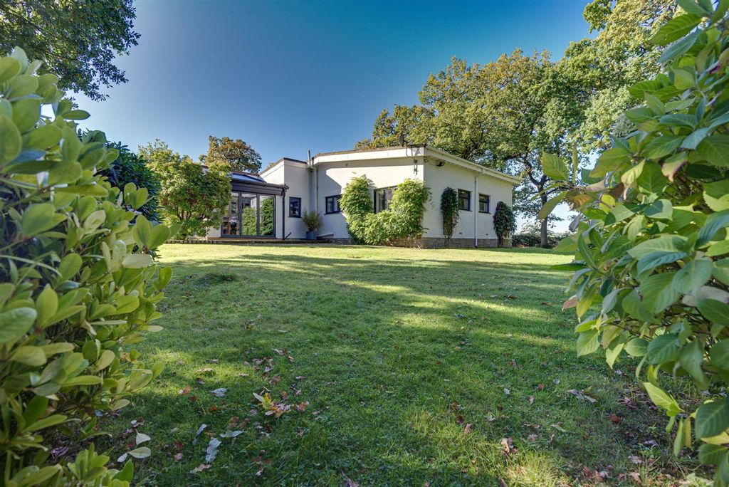 Property photo 1 of 43 Dsc_1132-Dsc_1136.Jpg