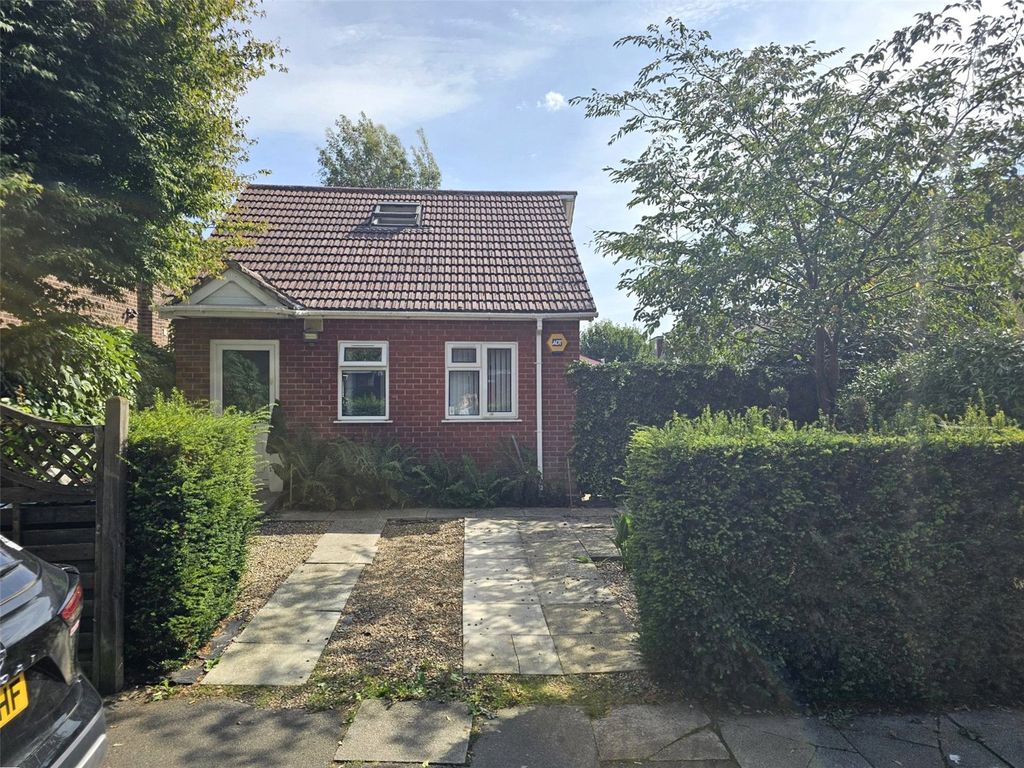 Property photo 1 of 6 Exterior