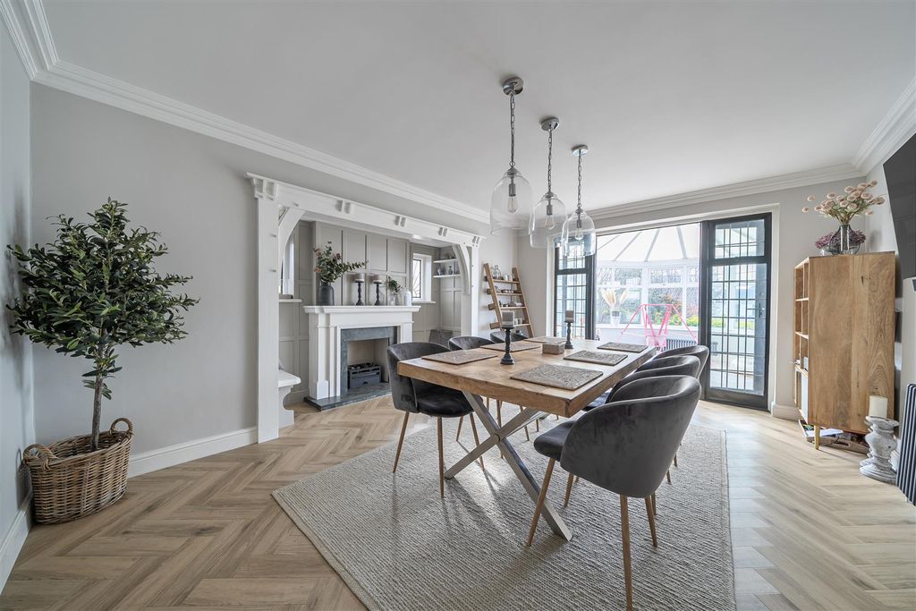 Property photo 3 of 19 1414752-7-69Bd6Bbf03979.Jpg