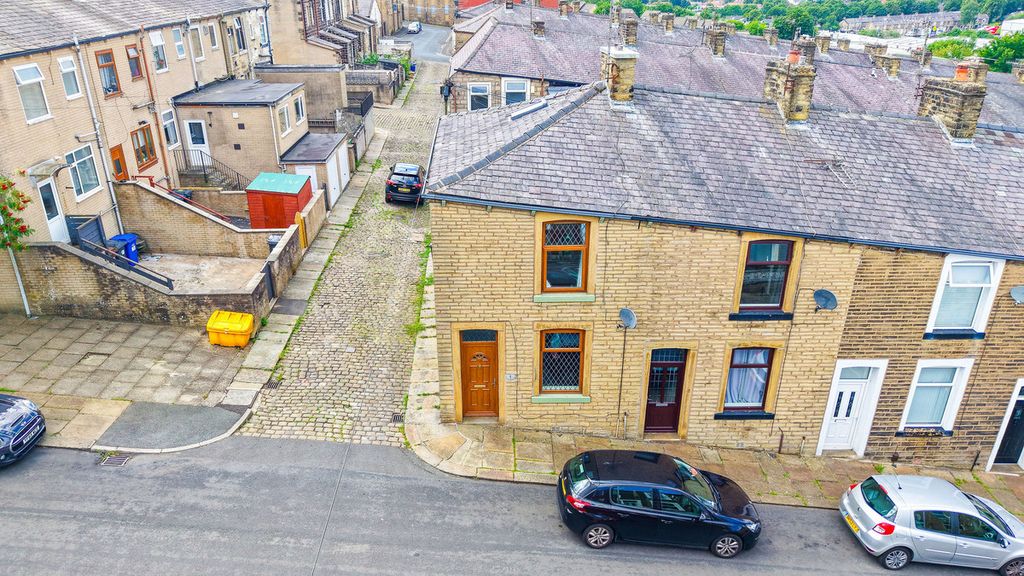 Property photo 1 of 23