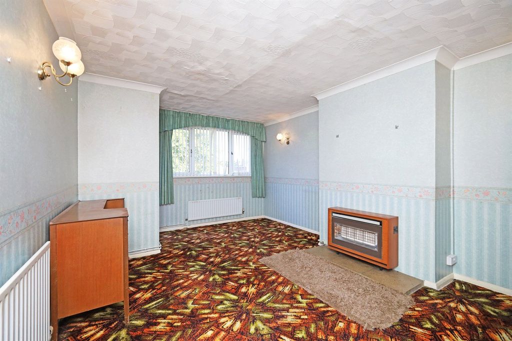 Property photo 2 of 19 Picture No. 02