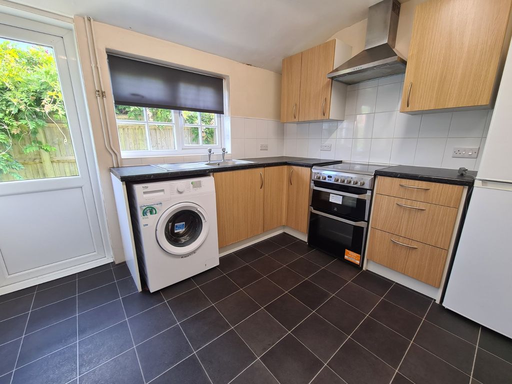 Property photo 2 of 12 Picture No. 08