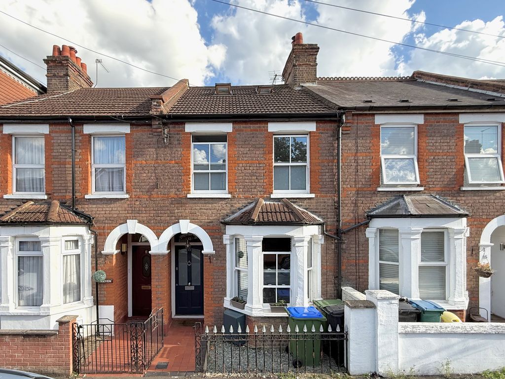 Property photo 1 of 18 External