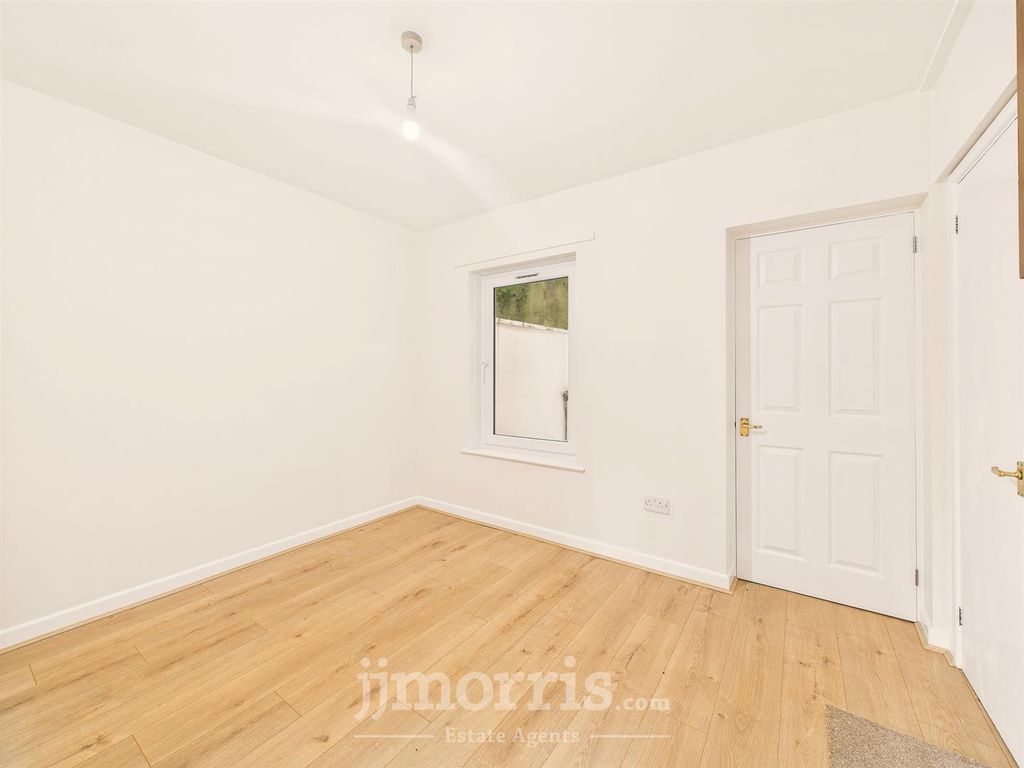 Property photo 2 of 10 Reception Room 1