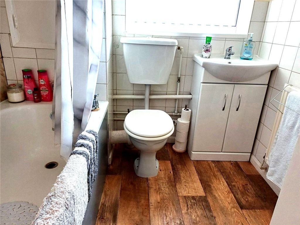 Property photo 3 of 7 Picture No. 13