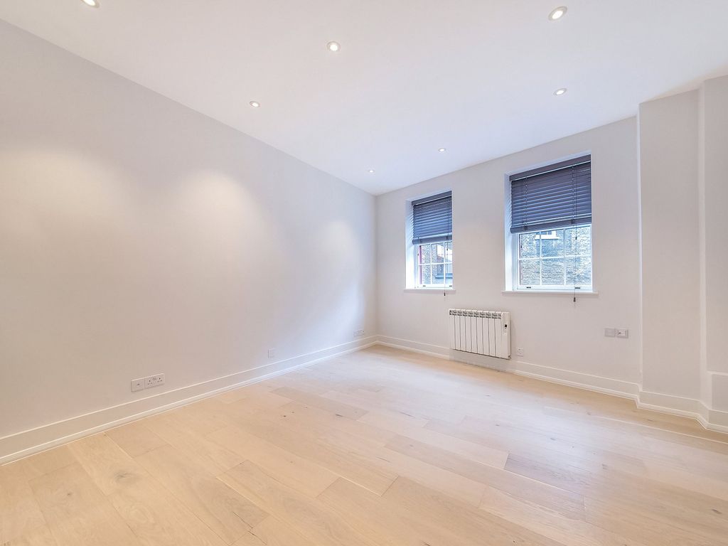 Property photo 1 of 9 Shelton Street