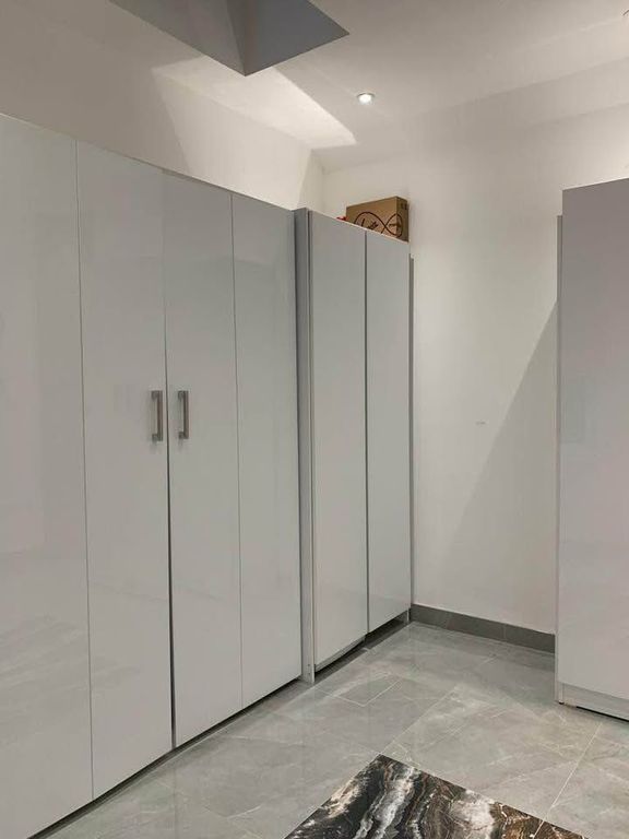 Property photo 2 of 7 Photo 1