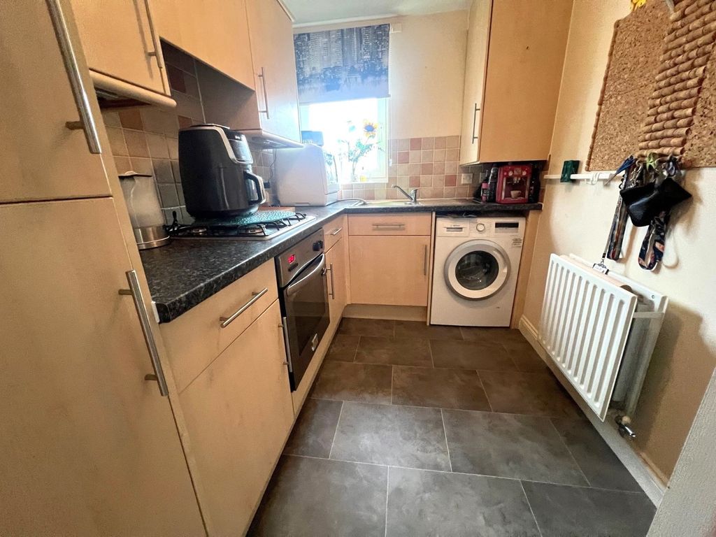 Property photo 2 of 10 Picture No. 09