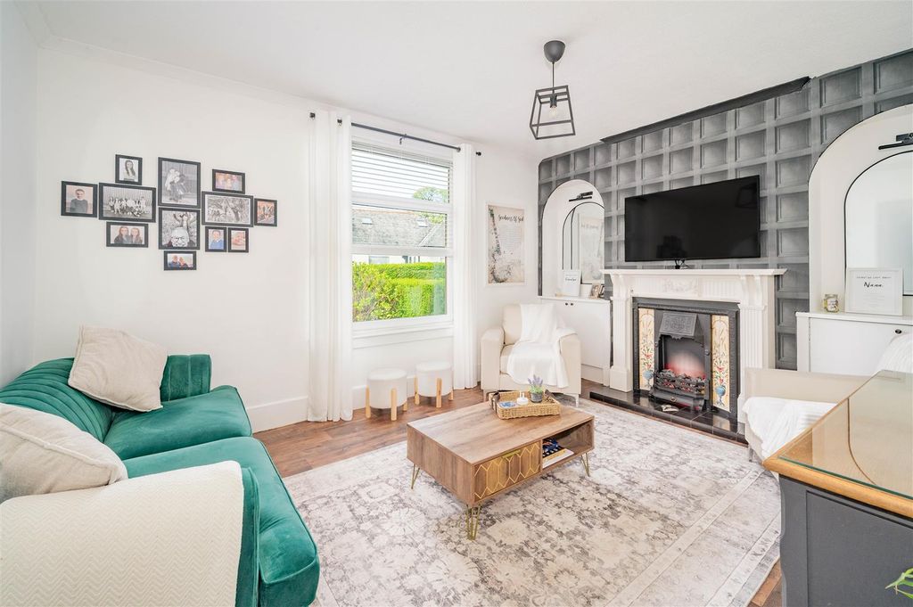 Property photo 3 of 23 121 Ancrum Drive Dundee-1.Jpg