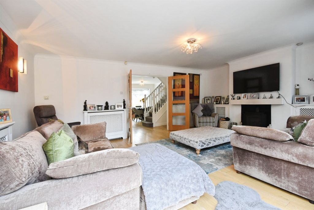 Property photo 2 of 15