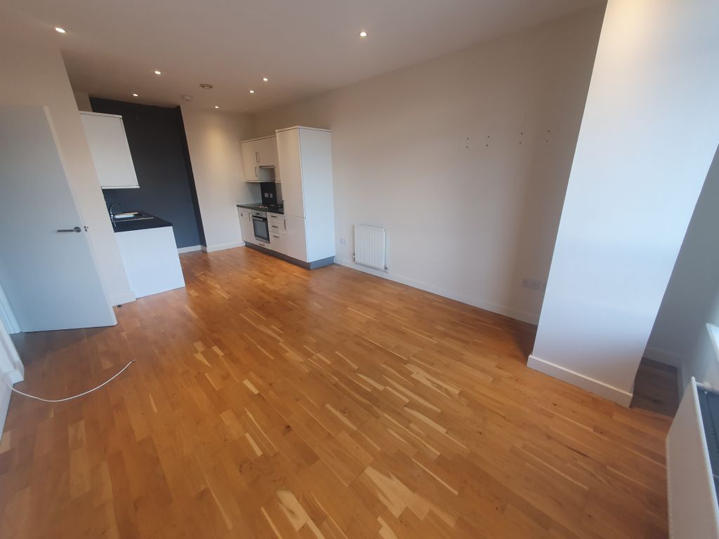 Property photo 2 of 8