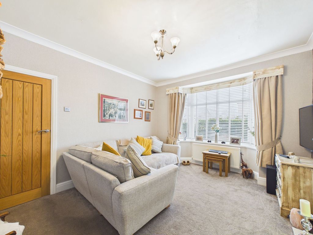 Property photo 3 of 22