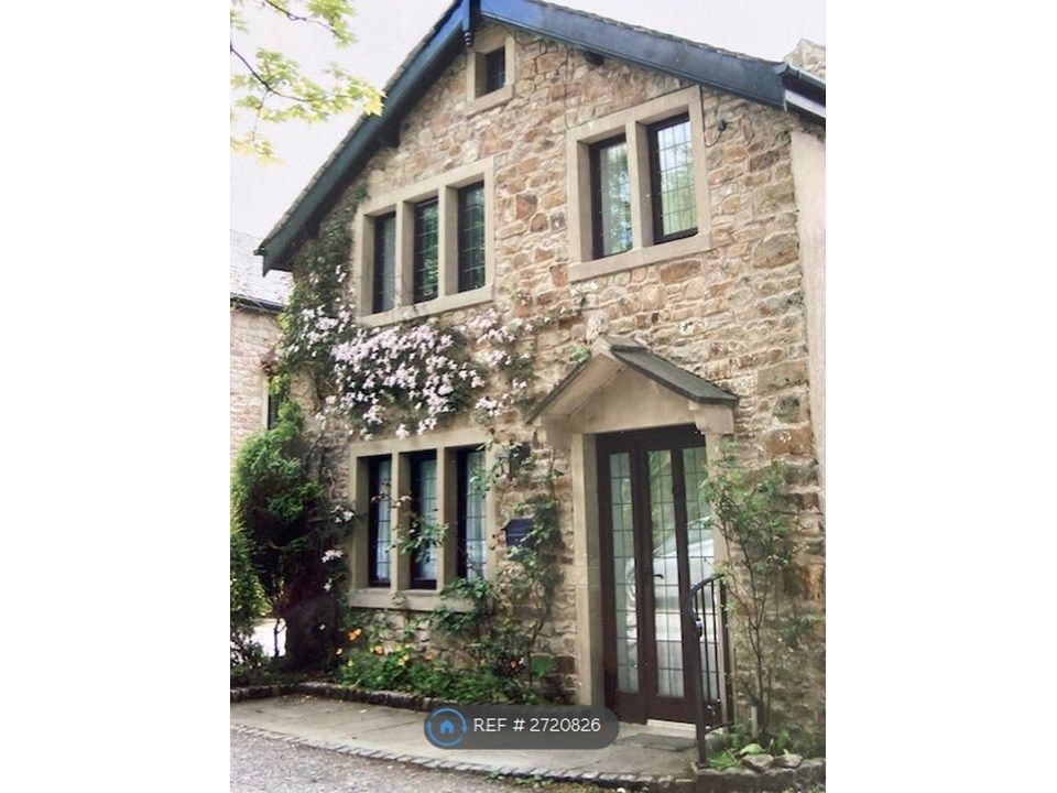 Property photo 2 of 10 Front Of Cottage