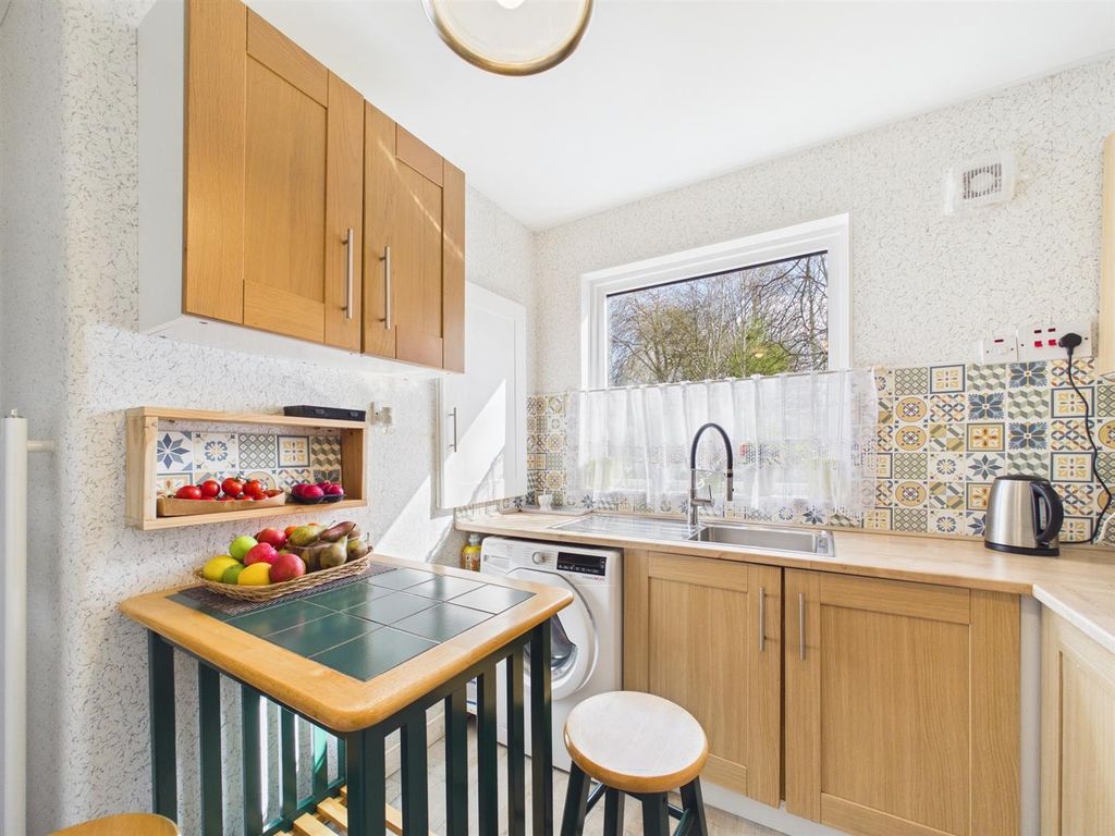Property photo 3 of 14 Cam01486G0-Pr1046-Still001.Jpg
