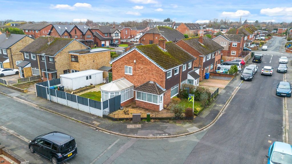 Property photo 1 of 23