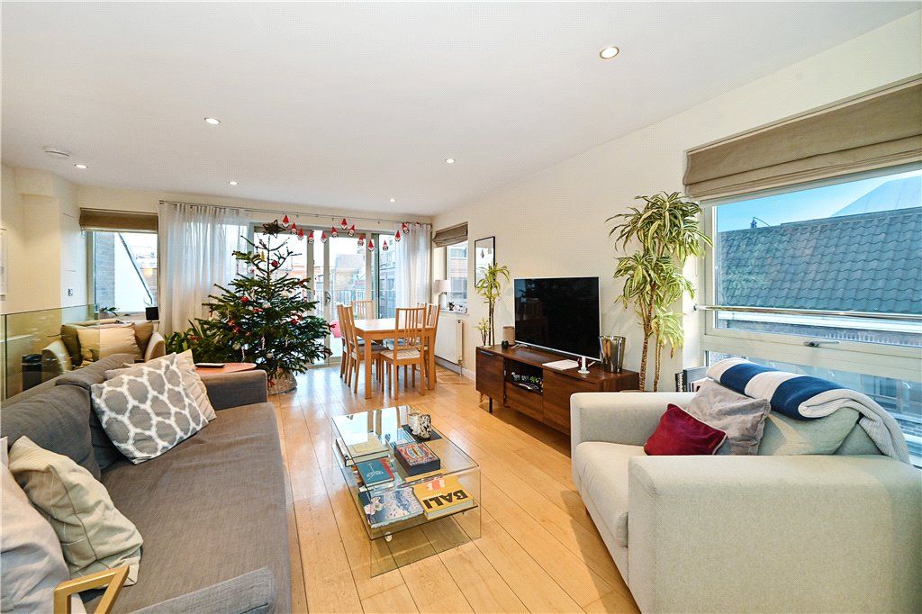 Property photo 2 of 18 Picture No. 11