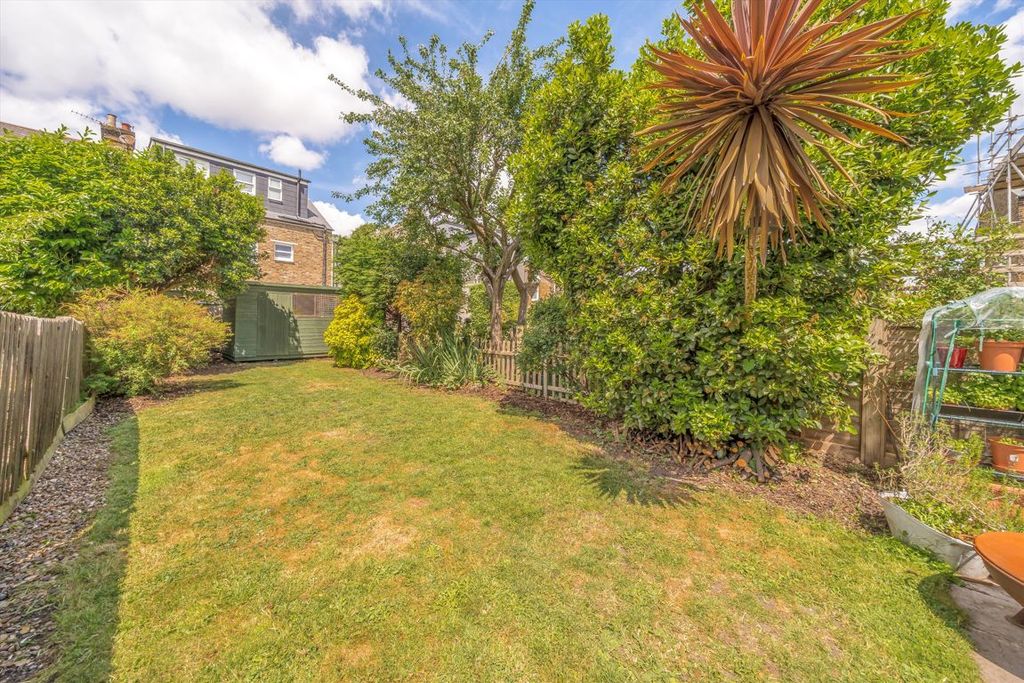 Property photo 3 of 13
