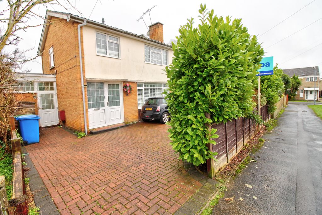 Property photo 2 of 17 Front