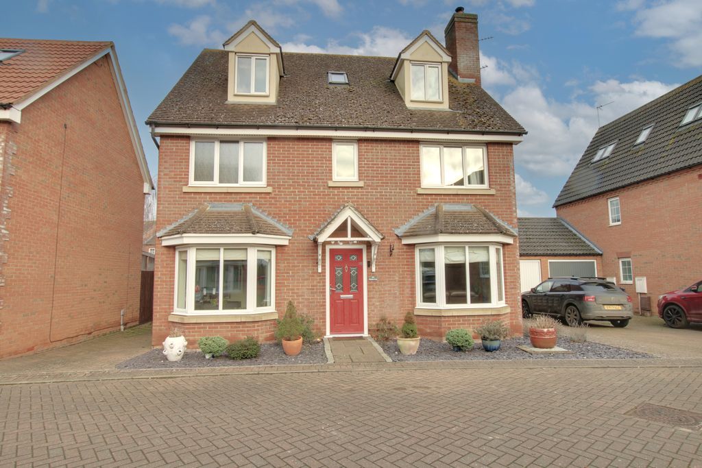 Property photo 1 of 14