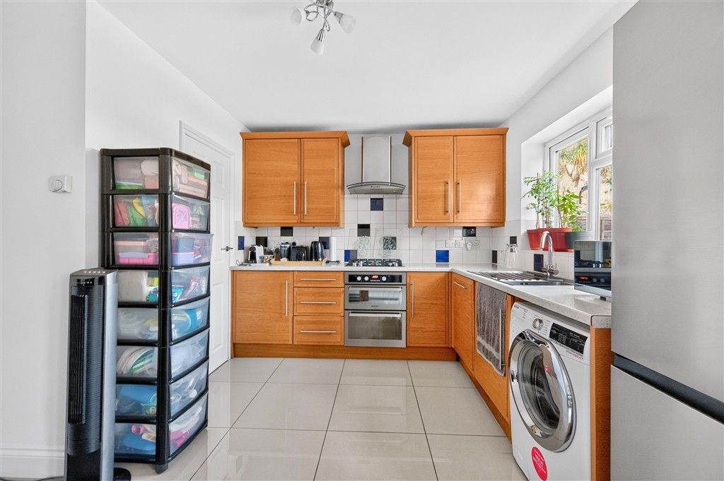 Property photo 3 of 13 Kitchen/Dining Room