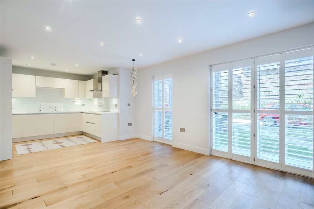 Property photo 2 of 11 Picture No. 02