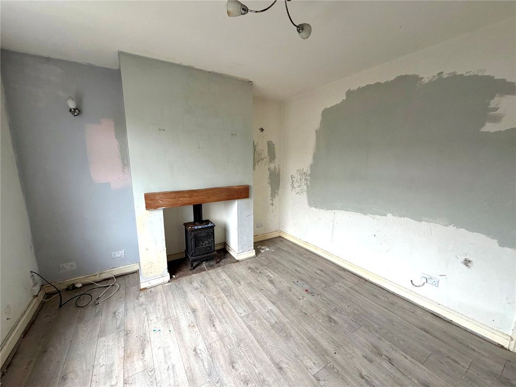 Property photo 2 of 10 Reception 1