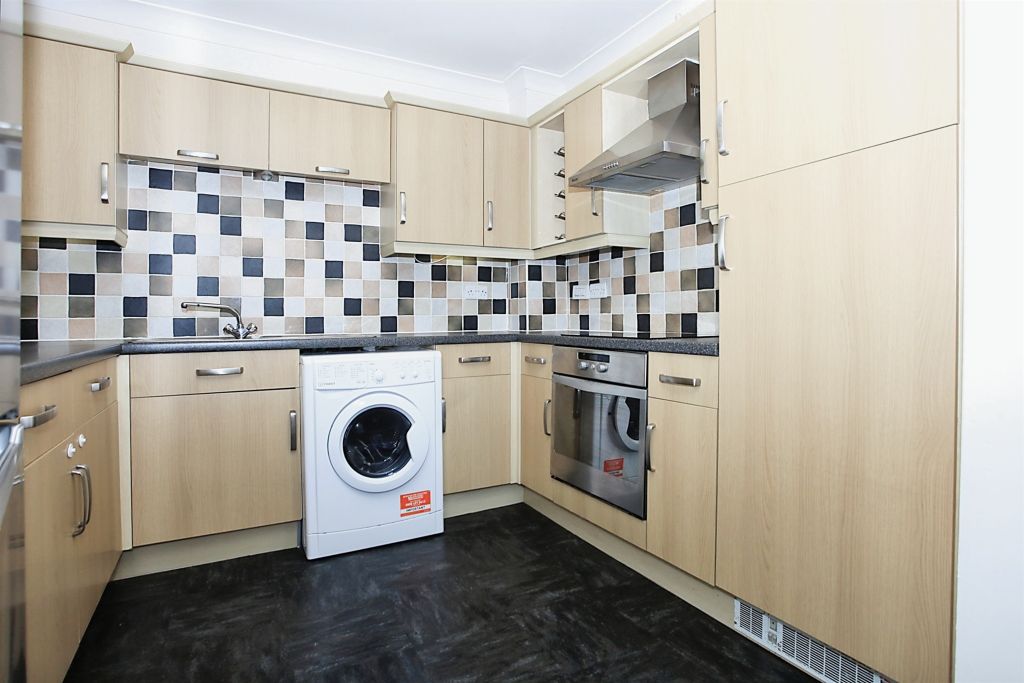 Property photo 3 of 15