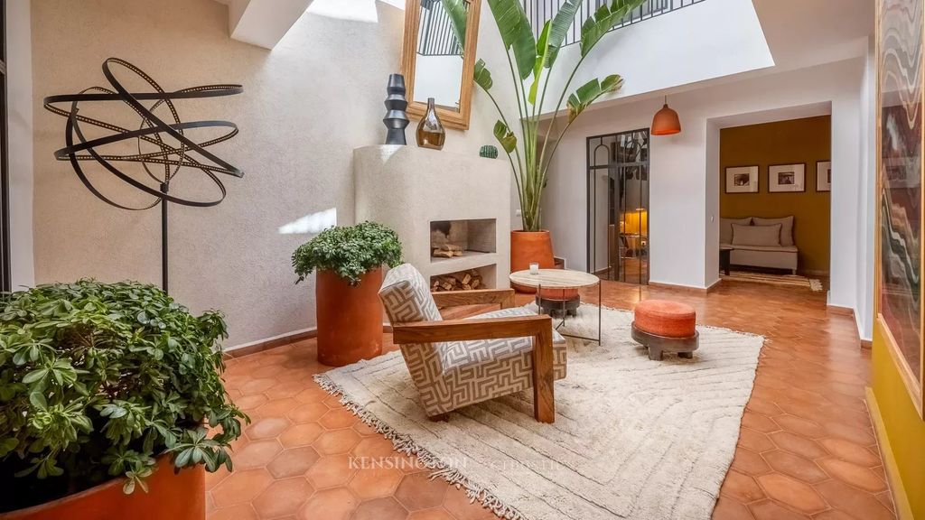 Property photo 1 of 30