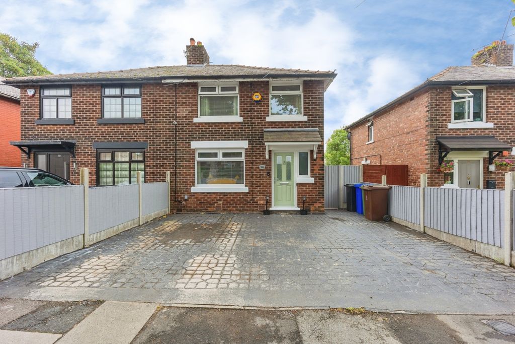 Property photo 1 of 17 Pbox-Img.Jpg
