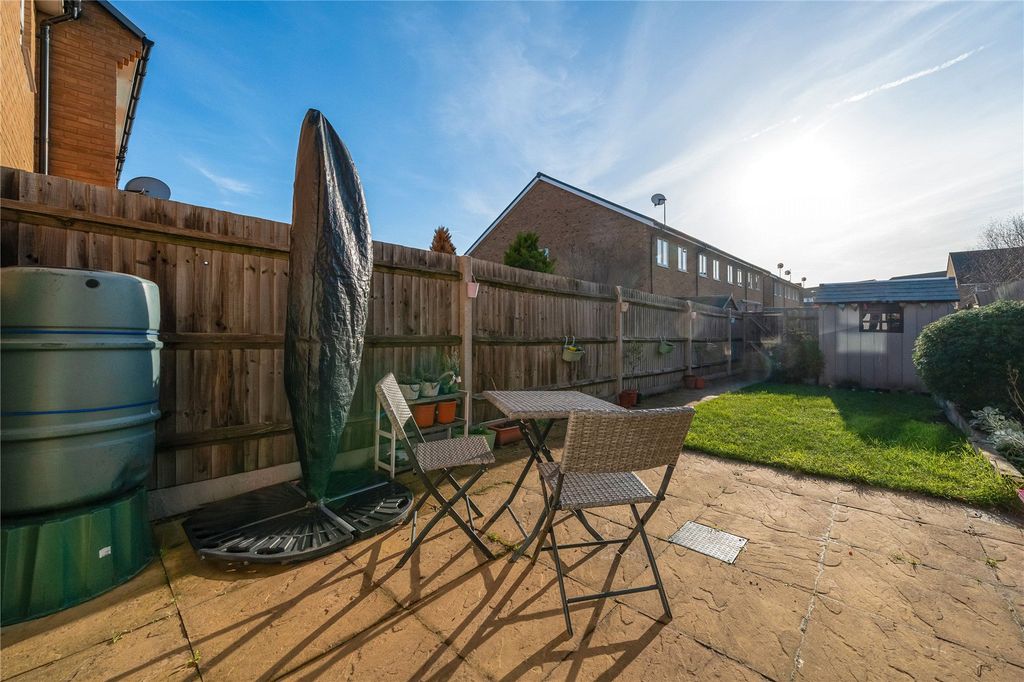 Property photo 3 of 23 Picture No. 19