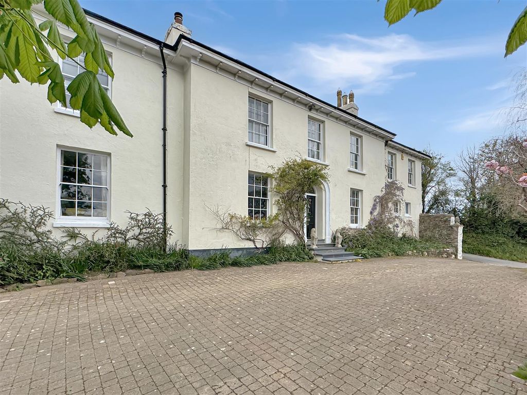 Property photo 1 of 45 d0B6Bf763d9872Efb7F67E6Ef53B85d7Ba13E62E.Jpg
