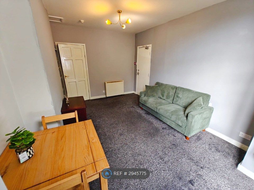 Property photo 3 of 31