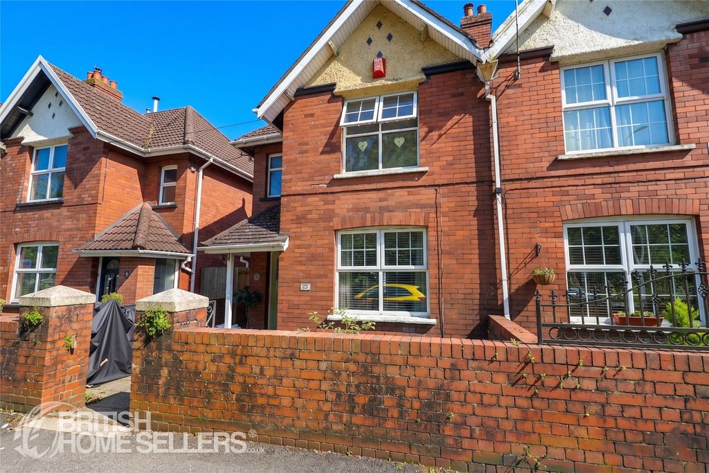 Property photo 1 of 16 Picture No. 15
