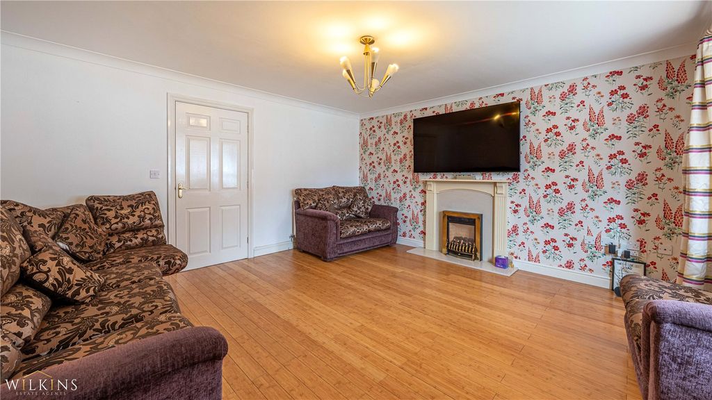 Property photo 3 of 42 Picture No. 07