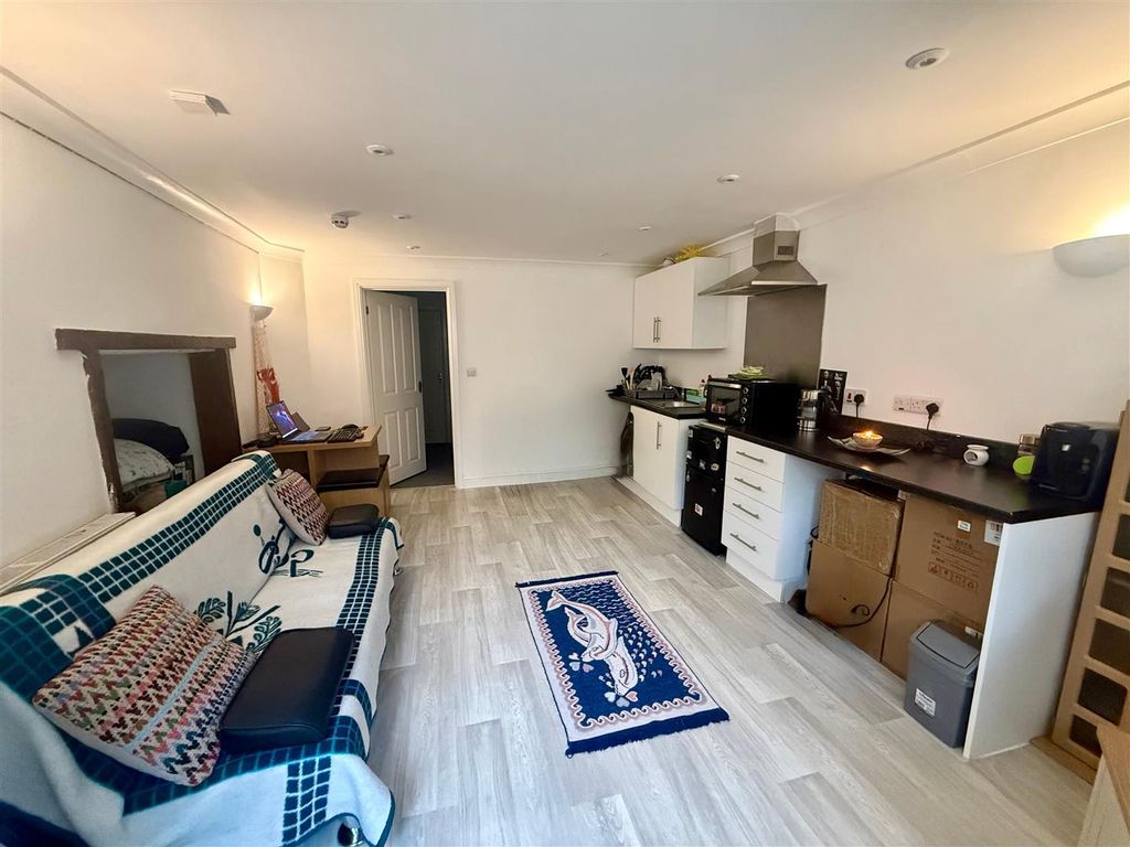 Property photo 3 of 5 Img_9803.Jpg